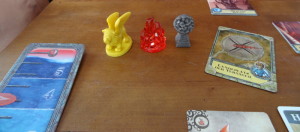 Drei Artefakte. Schaffen wir es noch, das vierte zu bekommen, bevor die Insel uns tötet?